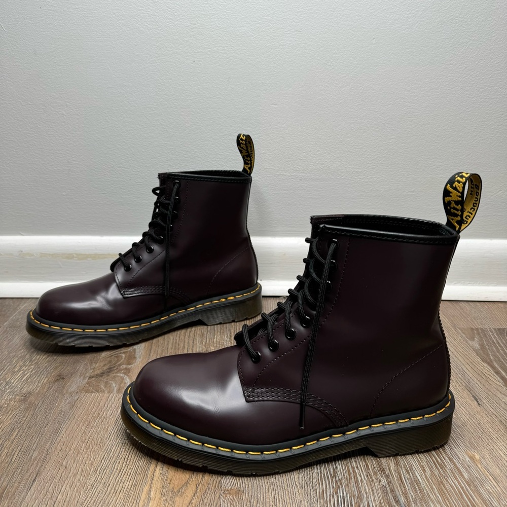 Dr. Martens 1460 Burgundy Smooth Unisex Leather Boots Size 10
